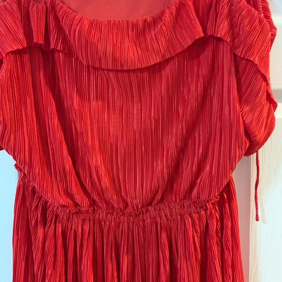 EXPRESS DRESS RED with laced shoulders - HOT! - Picture 4 of 6